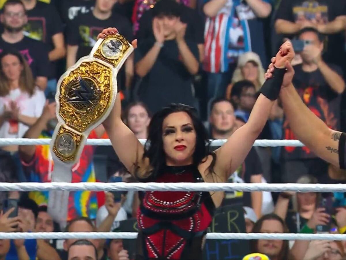 Orgullo chileno: Stephanie Vaquer es la nueva campeona mundial de WWE