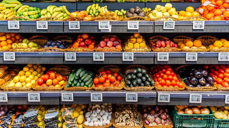 Soy farmacéutico: estos 3 alimentos limpian el colon y ayudan a perder peso después de las fiestas