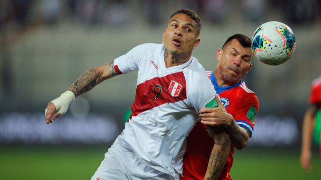 Chile sólo tiene suspendido a Gary Medel ante Paraguay y recupera a Vidal
