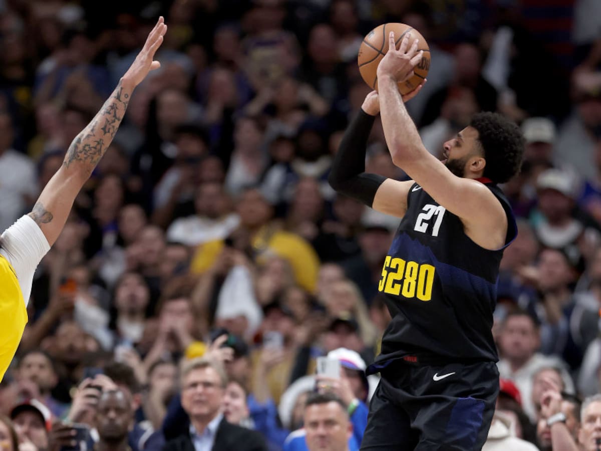 El espectacular punto de Jamal Murray para darle la victoria a los Nuggets sobre los Lakers en los playoffs de la NBA