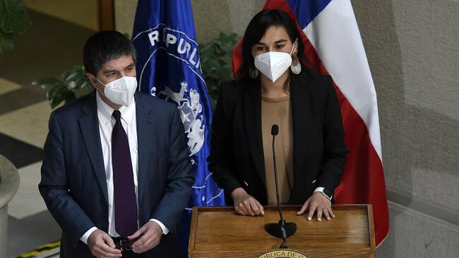 03 DE MAYO DE 2022/VALPARAISOLa ministra Izkia Siches Manuel Monsalve en conferencia de prensa despues de la Comisión de Seguridad Ciudadana del Senado.
FOTO: PABLO OAVLLE ISASMENDI/ AGENCIAUNO