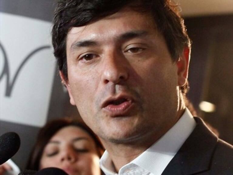 Universidad de Texas investiga a Franco Parisi por presunto acoso sexual