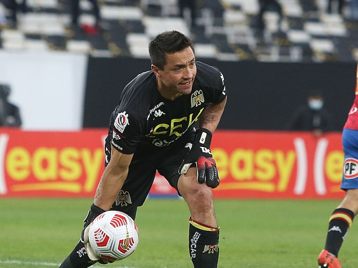 “Comienzo una nueva etapa”: Miguel Pinto sorprende e inicia su carrera de DT en equipo de Primera División