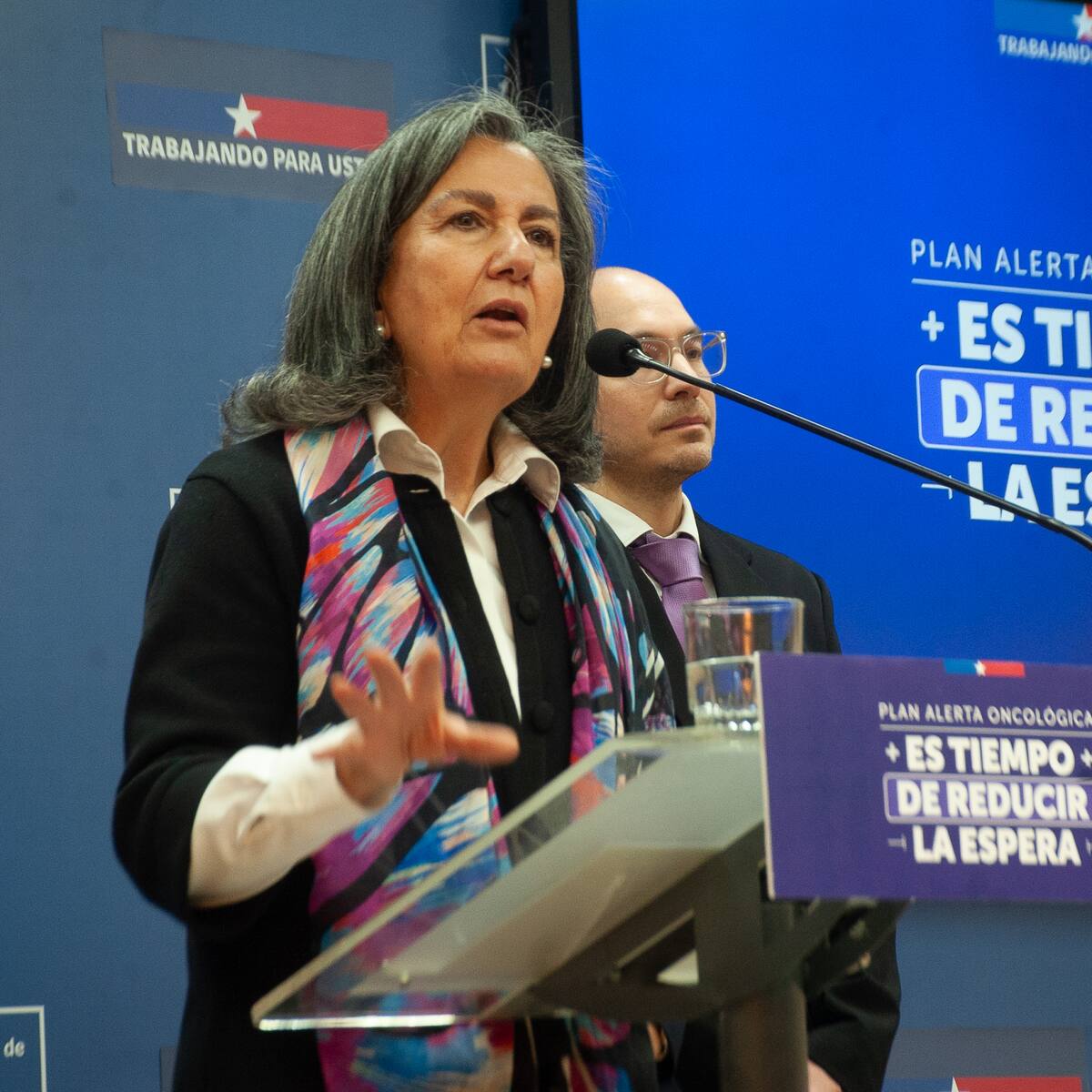 Ministra Chomali descarta recortes en salud y apunta a municipios por uso de recursos: “Los usaron para otras cosas”