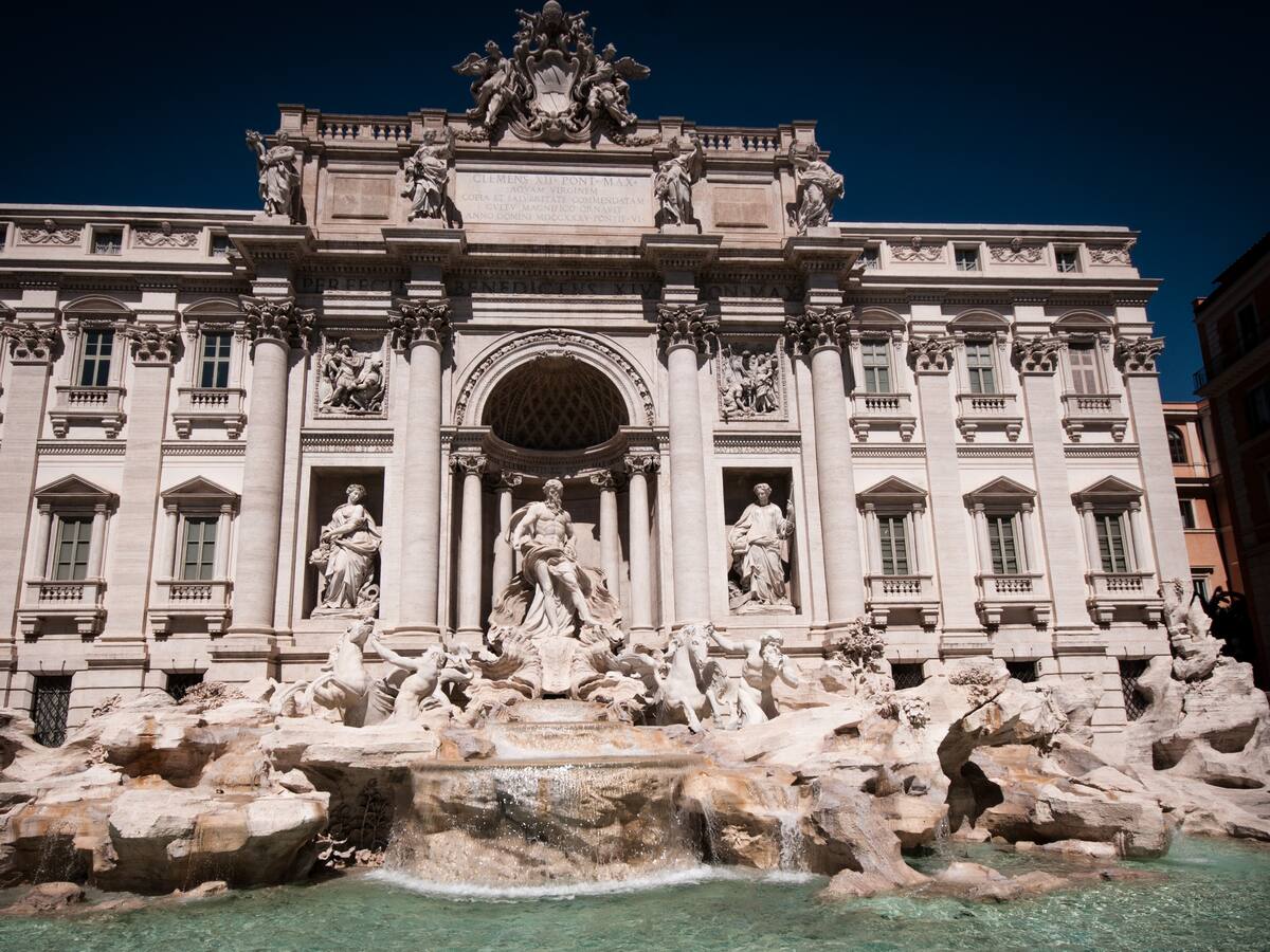 Roma pone fin a una tradición y comienza a cobrar el acceso cercano a la Fontana di Trevi