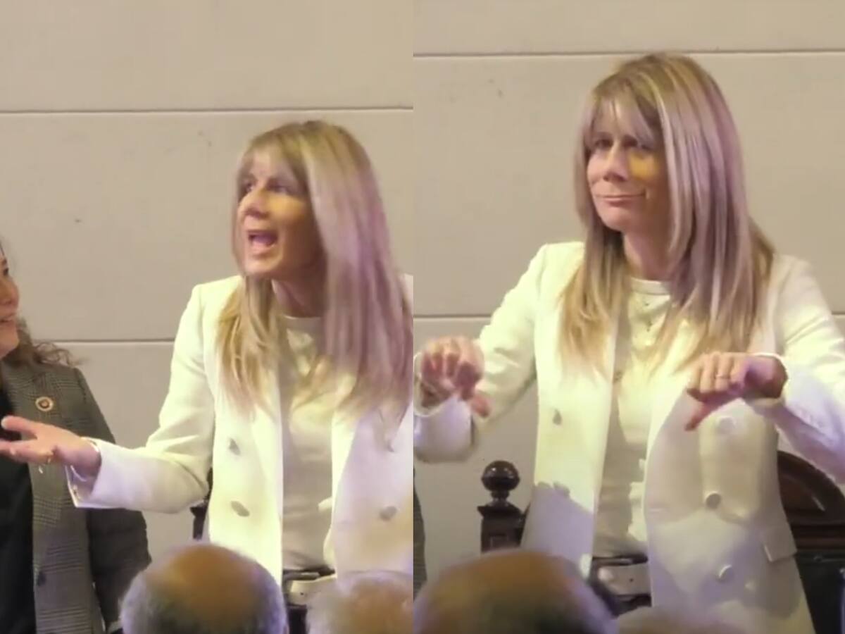 Incómodo momento en acto de Demócratas: reprodujeron tercera estrofa del himno nacional durante ceremonia de proclamación de candidatos
