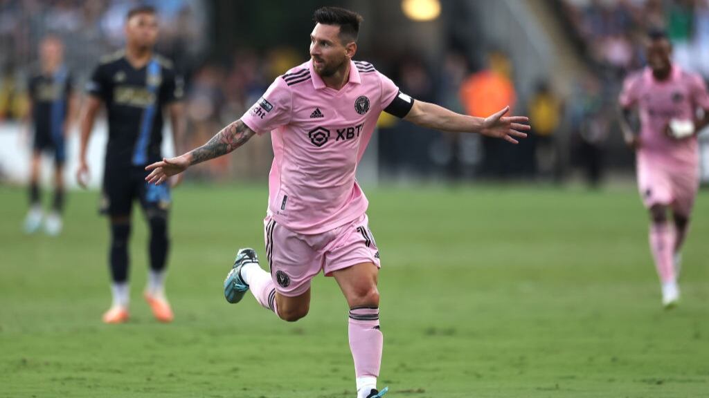 Lionel Messi anota por sexto duelo seguido en el Inter Miami