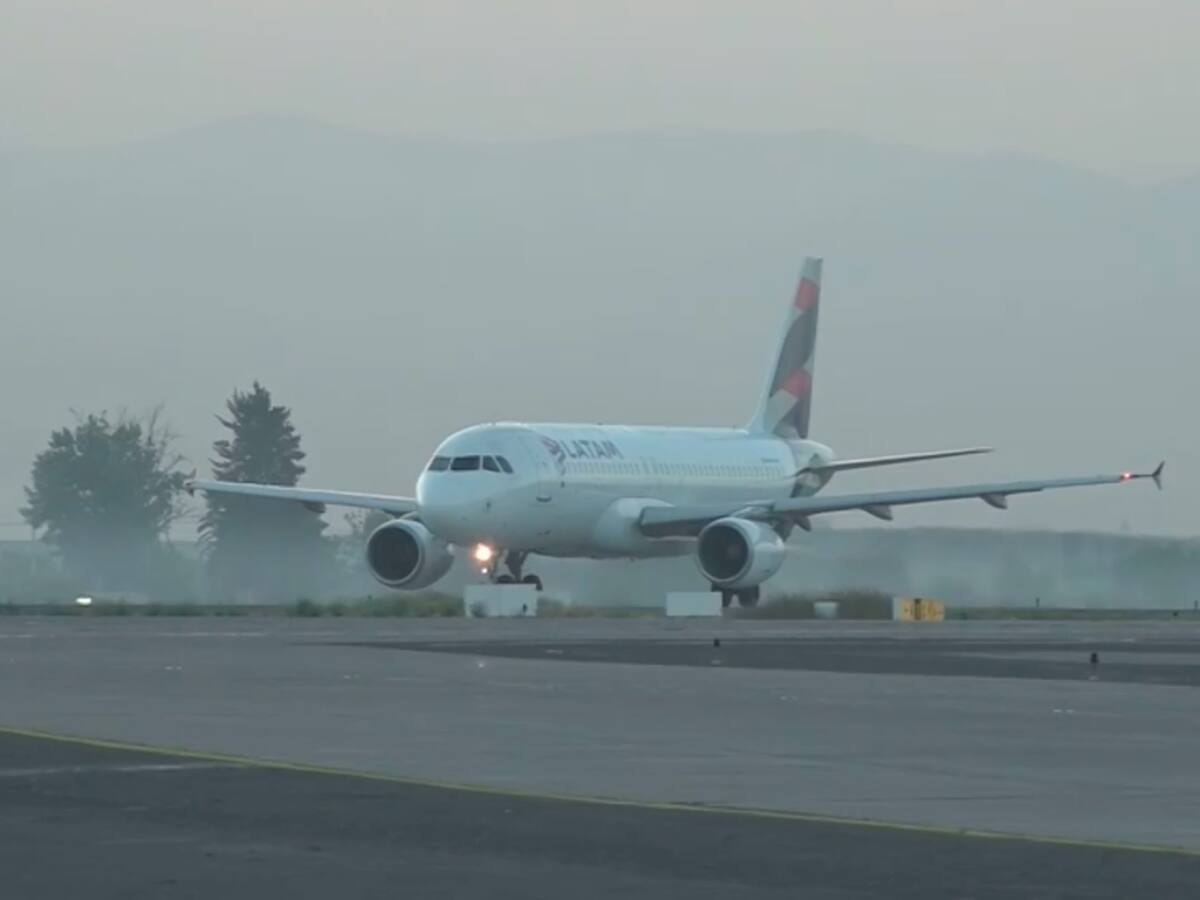 ¡Llegaron las vacunas contra el Covid-19! Tras arribar al aeropuerto de Santiago, comenzará la vacunación al personal de salud