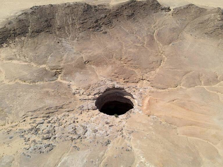 El pozo del infierno, agujero de Barhout, Yemen