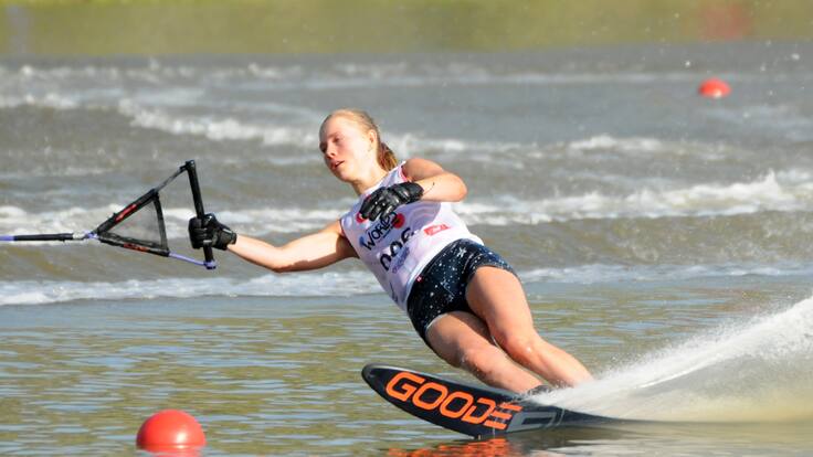 Daniela Kretschmer obtiene medalla de bronce en Mundial Universitario de esquí náutico