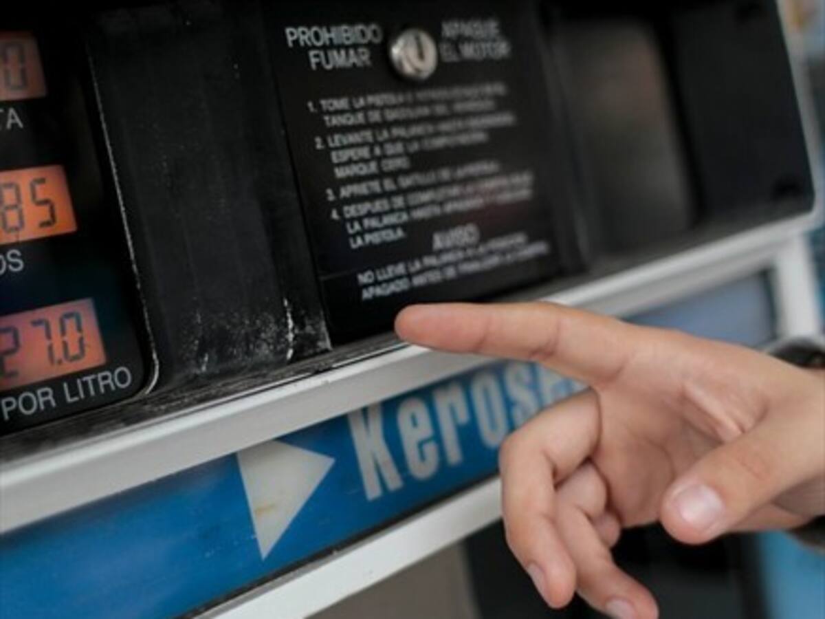 Parafina y bencinas tendrán una importante baja en sus precios