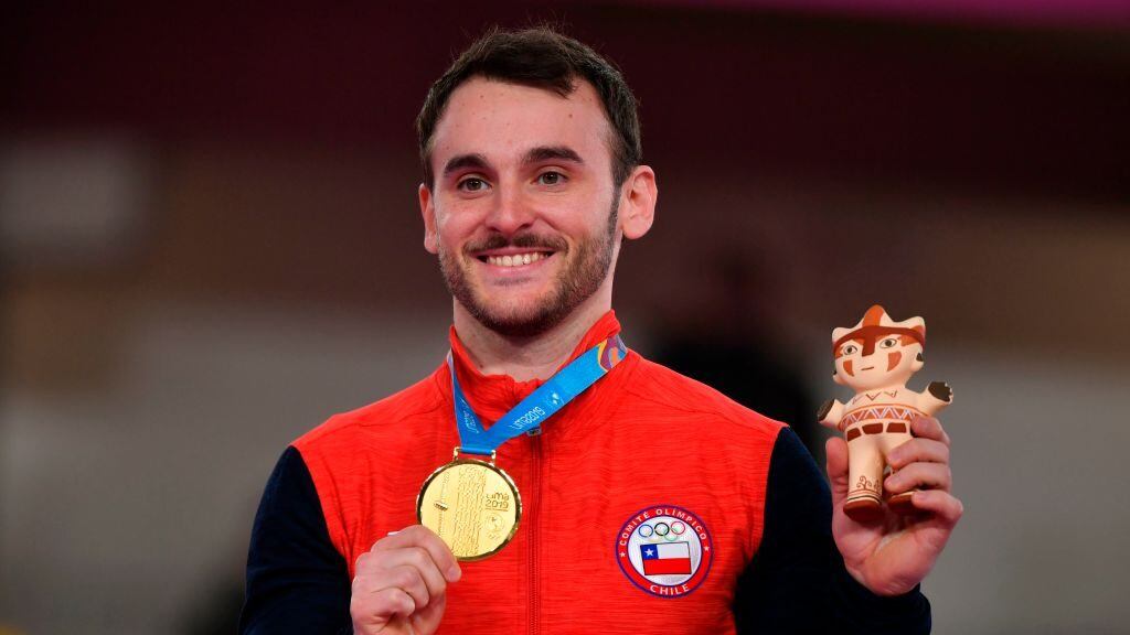 Tomás González