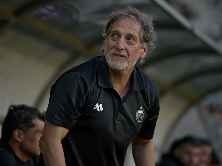 La queja de Mario Salas por jugar en Viernes Santo: “El fútbol dejó de respetar algunas cosas”