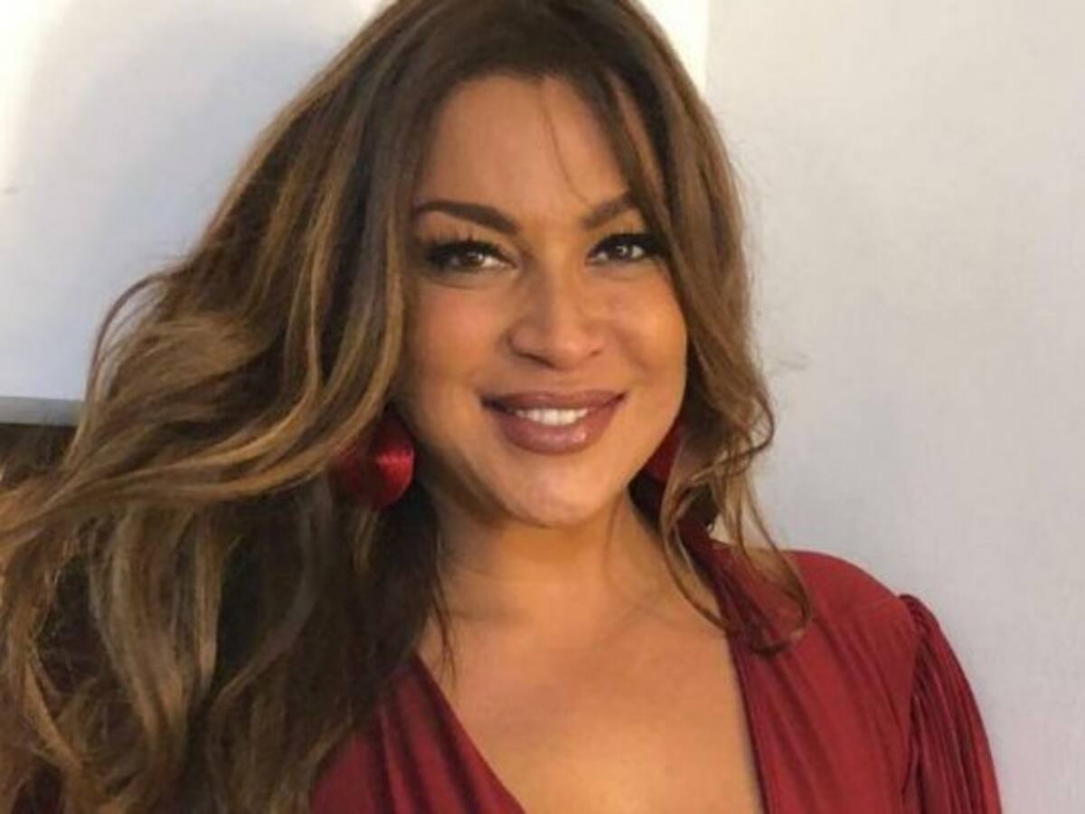 Marlen Olivari compartió fotografía familiar en compañía de su «nuera» Francisca Merino