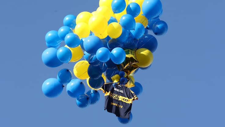 Camiseta de Boca Juniors lanzada al cielo en homenaje a Miguel Ángel Russo aparece a más de 100 kilómetros de La Bombonera