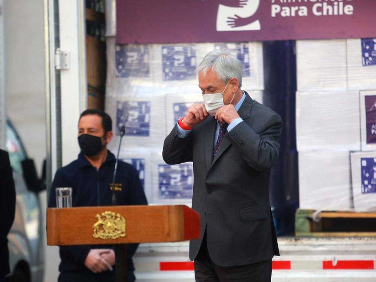 Axel Callís sobre el Presidente: Vive inconscientemente ‘buscando a los 33 mineros’. En todo ve una oportunidad comunicacional