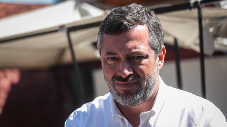 "Doloroso": Sichel criticó apoyo de diputados oficialistas al cuarto retiro