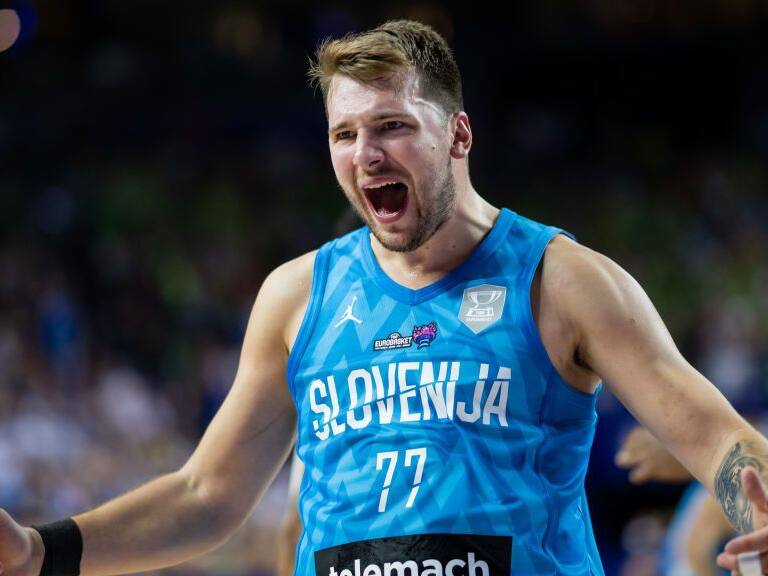 Luka Doncic deslumbra con Eslovenia y anota 47 puntos