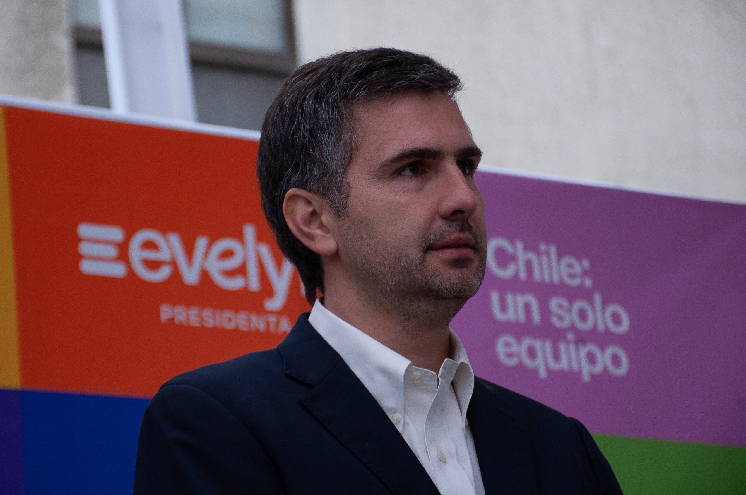 01 DE SEPTIEMBRE DEL 2025 / SANTIAGO
Los mienmbros del comando de la candidata Evelyn Matthei, el jefe de campaña Diego Paulsen (en la foto), junto al presidente de la UDI, Guillermo Andrés Ramírez , realizan punto de prensa tras la reunión semanal de su comité político.
FOTO: VICTOR HUENANTE / AGENCIAUNO