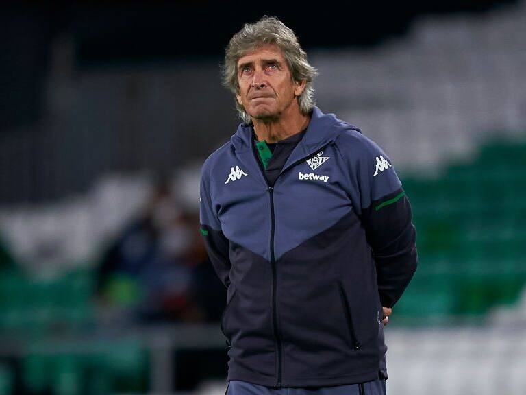 Manuel Pellegrini tras meter al Real Betis en la Europa League: «Es una campaña sensacional que dedicamos a los aficionados»
