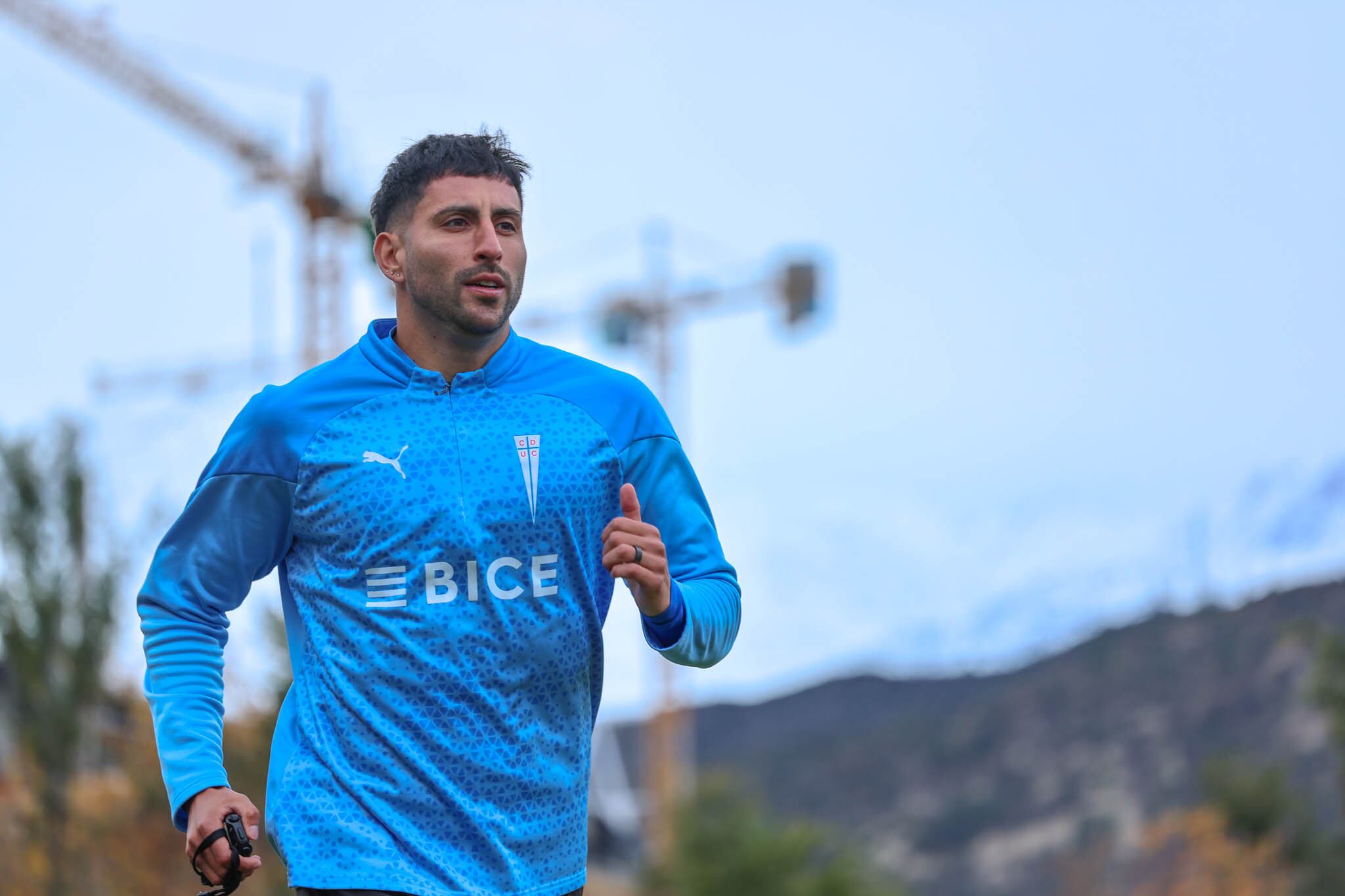 @Cruzados
