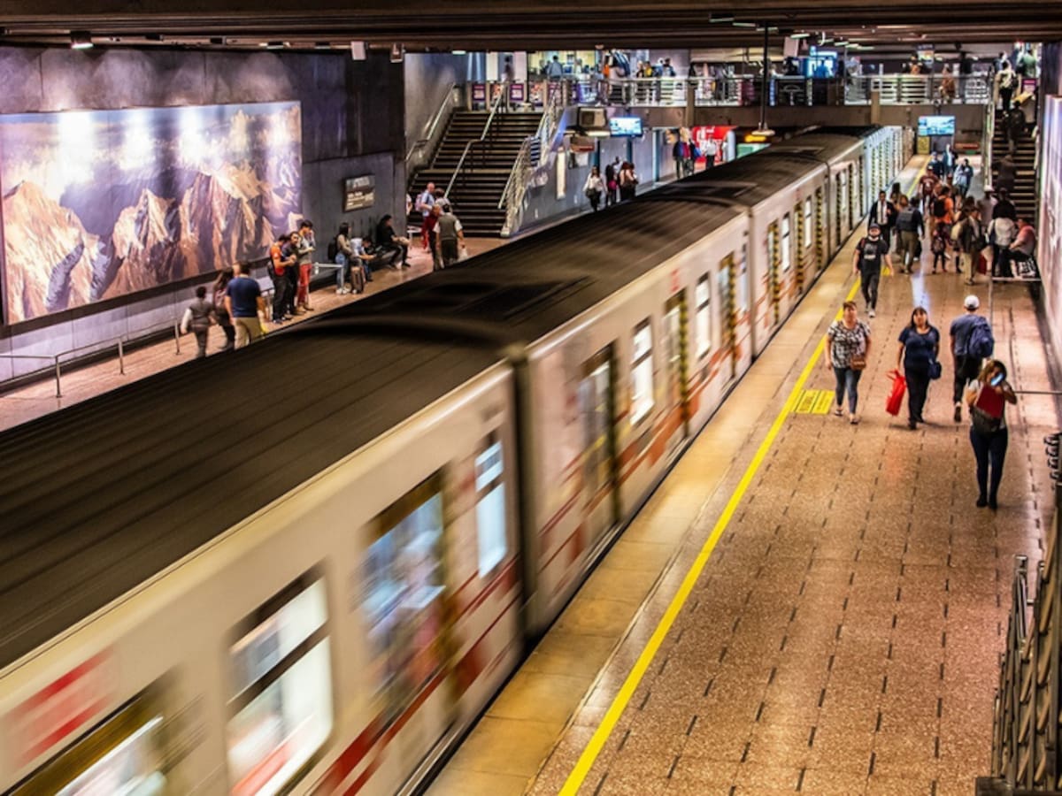Metro de Santiago en Fiestas Patrias: revisa los horarios del transporte subterráneo para el 18, 19 y 20 de septiembre