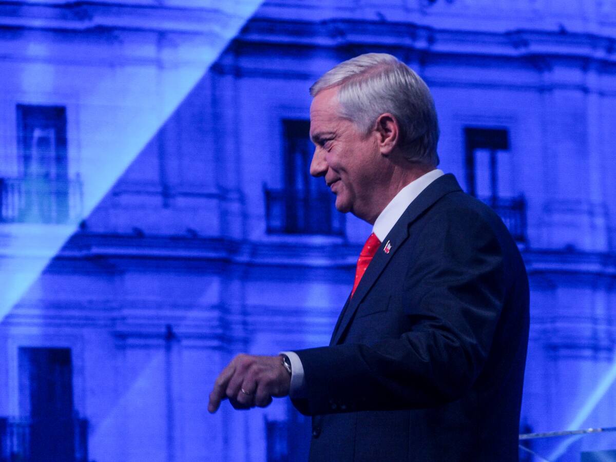 ¿Recortará Kast beneficios sociales? Esto respondió sobre su propuesta de recorte fiscal en el debate presidencial