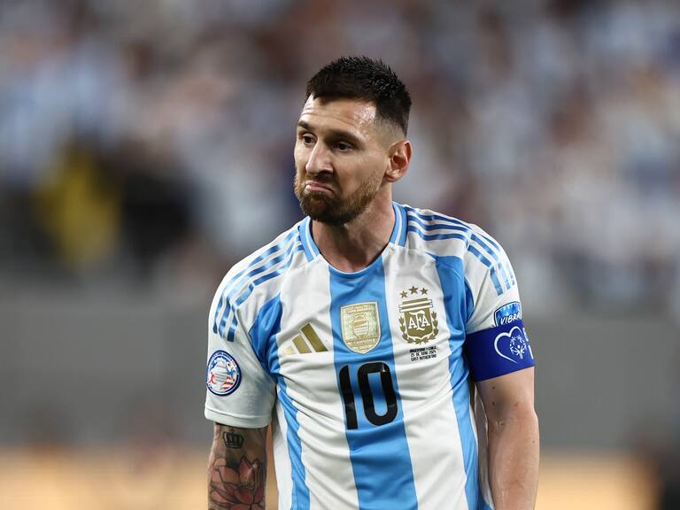 Lionel Messi volvió a reiterar sus críticas a los campos de juego en Copa América: “La cancha no ayuda” | Getty Images