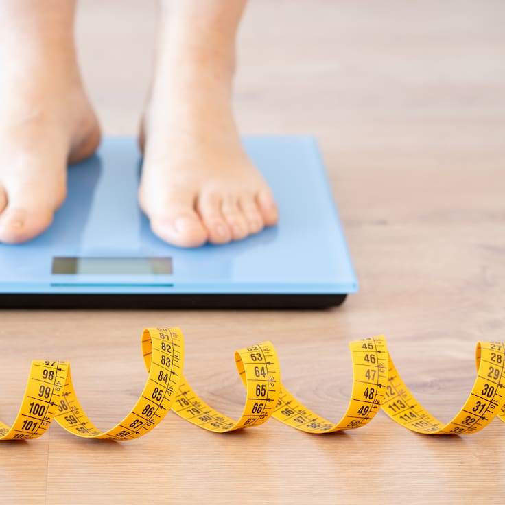 Obesidad infantil en alza en Chile: cómo ordenar la alimentación tras las vacaciones de verano