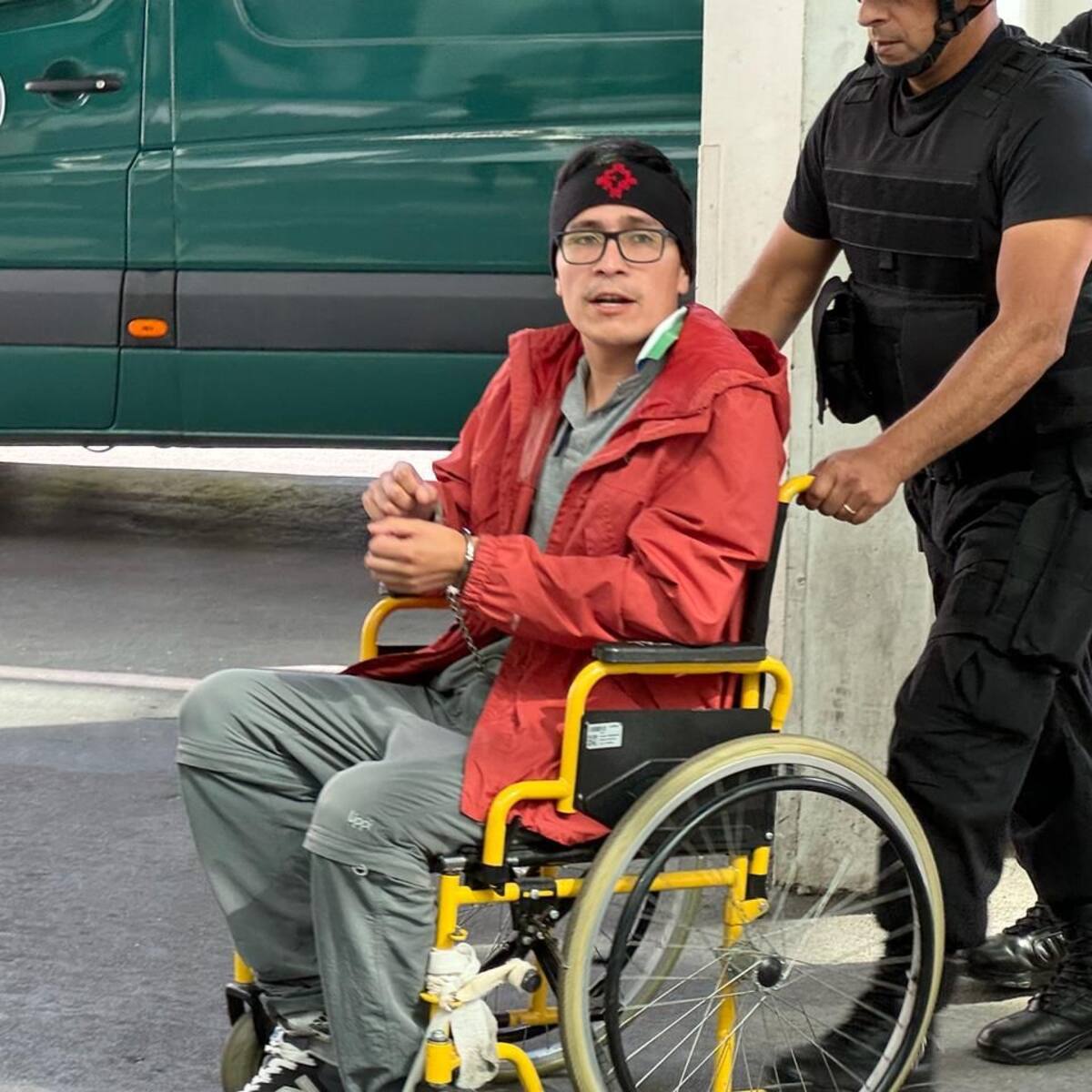 Hijo de Héctor Llaitul es trasladado al hospital regional de Concepción por descompensación: llevaría 82 días en huelga de hambre