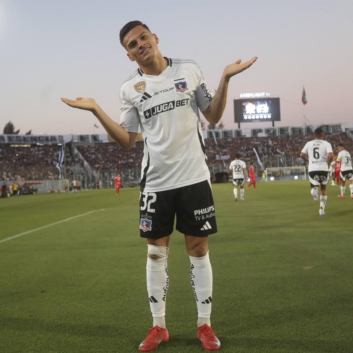 El futuro de Lucas Cepeda sigue en el aire: Alavés lo descarta por su precio, pero suma otros interesados en Europa