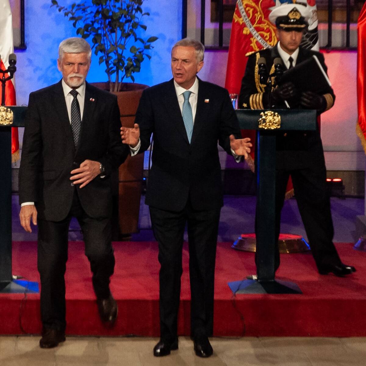 La primera visita internacional de la era Kast: Mandatario recibe al presidente de República Checa en La Moneda