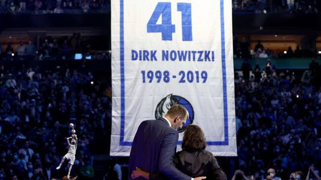 Dirk Nowitzki - Homenaje Dallas Mavericks