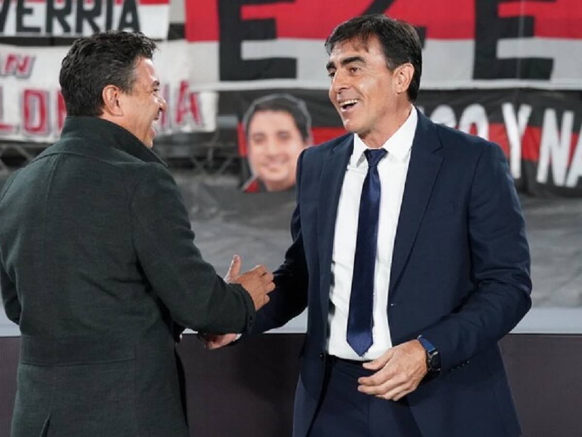 Gustavo Quinteros y su duro dardo por la actuación de Colo Colo ante River: «El segundo tiempo fuimos un desastre»