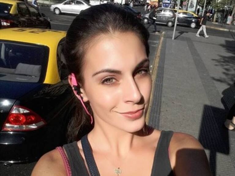 Sobrina de Evelyn Matthei realizó el placement menos glamoroso de la historia