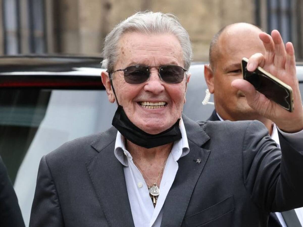 Alain Delon solicitó la eutanasia: la historia del icono del cine francés que quiere su derecho «a partir en paz»