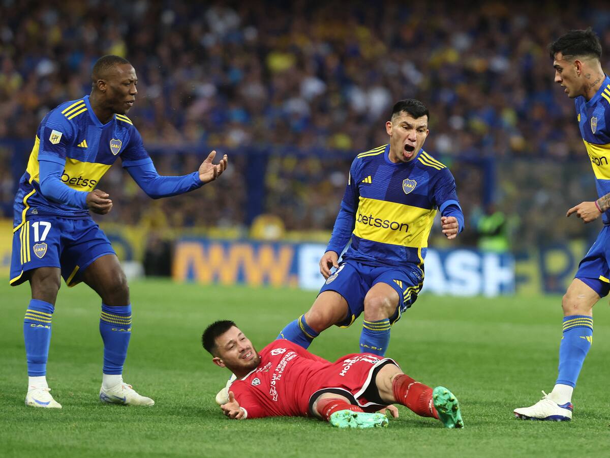 Gary Medel se salvó de una roja en empate de Boca Juniors: el DT habló sobre el chileno tras el partido