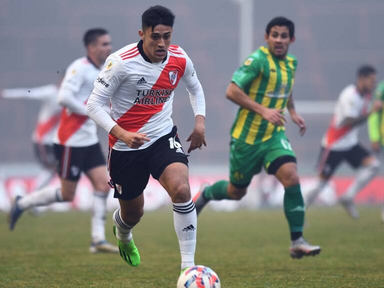 Con Pablo Solari en cancha, River Plate golea a Aldosivi y suma su segundo triunfo seguido en la Liga Profesional