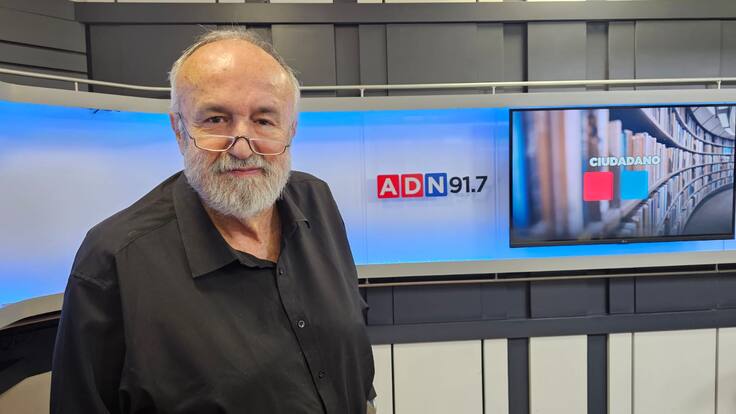 “Si las obras están vivas, yo estoy vivo”: Marco Antonio de la Parra recibe la Medalla al Mérito Cultural