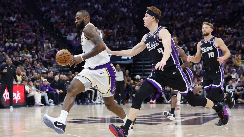lebron james - nba - kings