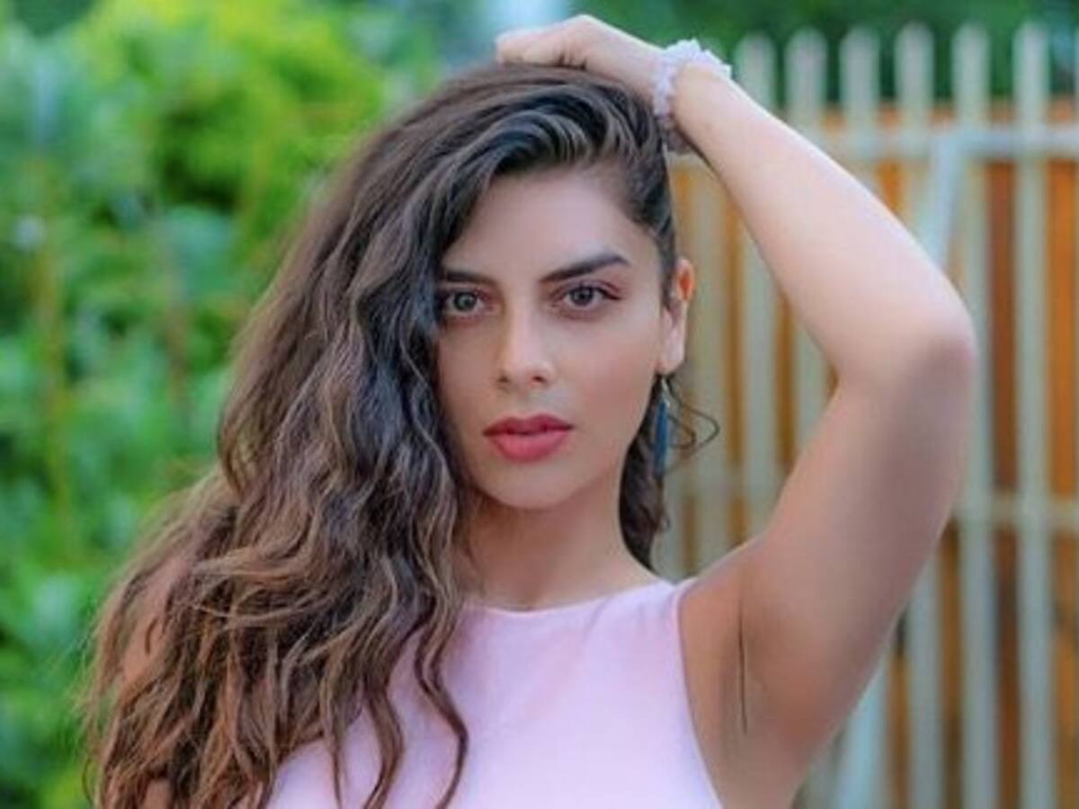 Kathy Contreras dio a luz a su hija Selva, pero no pudo realizar el parto en su casa como quería