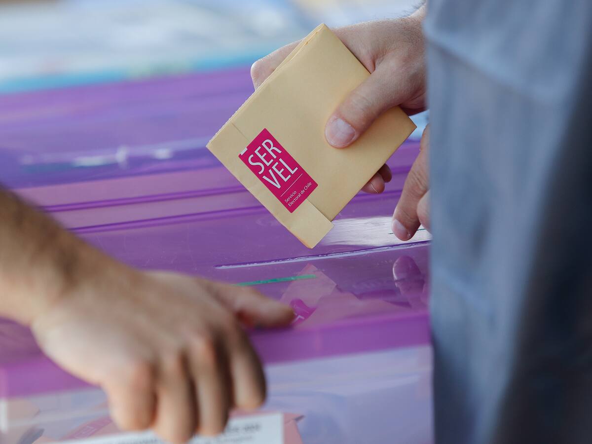 Segunda vuelta gobernadores: quiénes son los candidatos en la región de O’Higgins para las Elecciones 2024