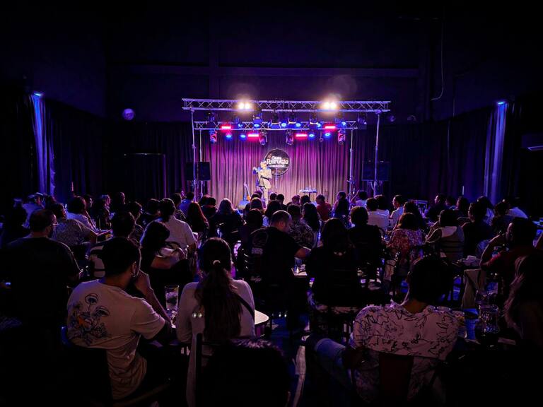 Se despide un clásico del stand up chileno: icónico local anuncia el cierre de sus locales en Santiago