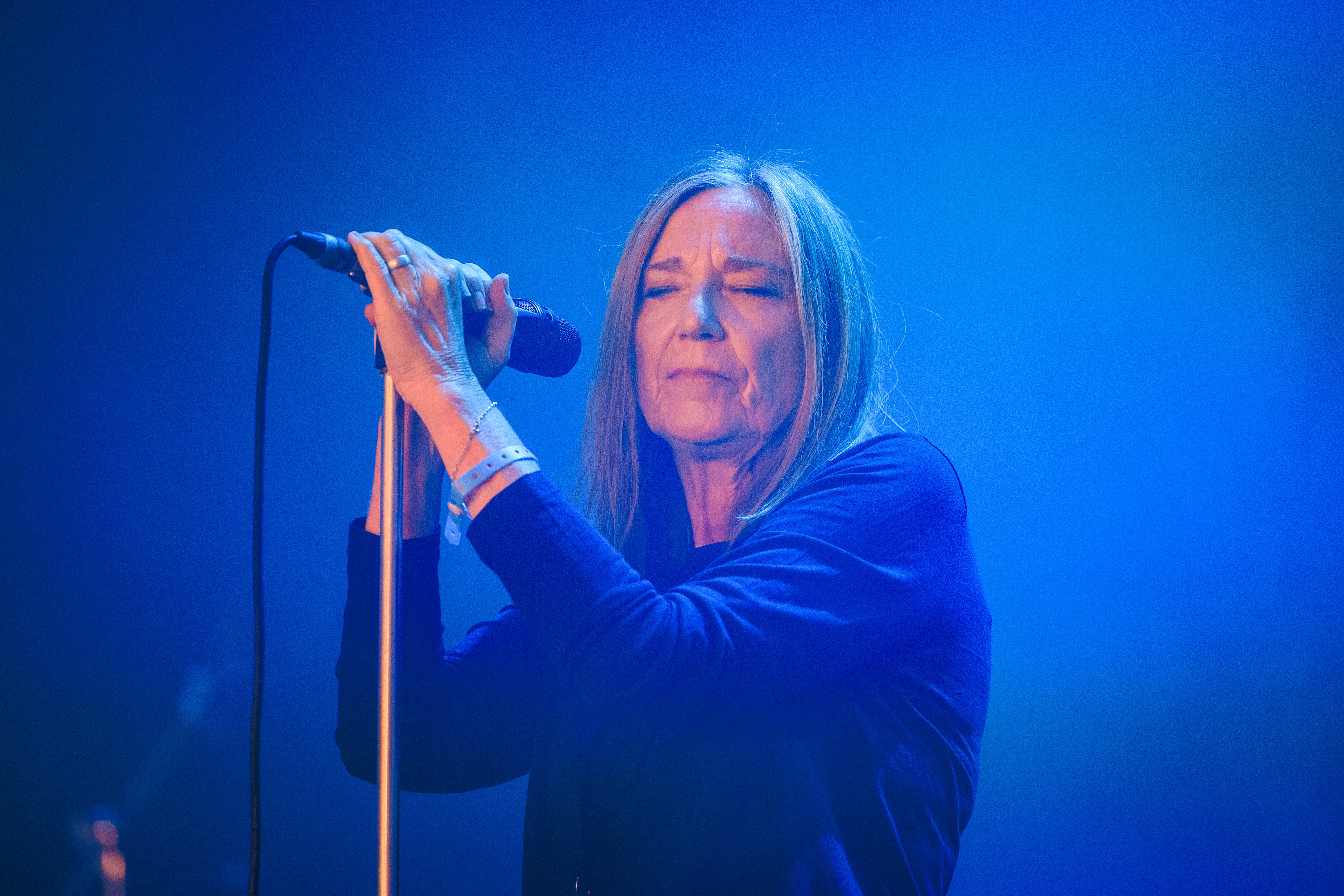 OSLO, NORWAY - AUGUST 06: Beth Gibbons performs on stage at the Oyafestivalen on August 06, 2025 in Oslo, Norway. (Photo by Per Ole Hagen/Redferns)