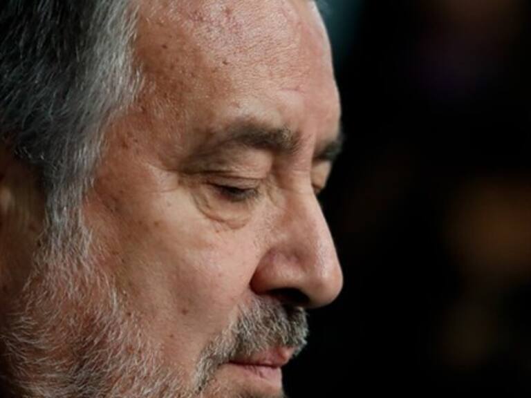 Alejandro Guillier anunció que recolectará firmas para ser candidato presidencial