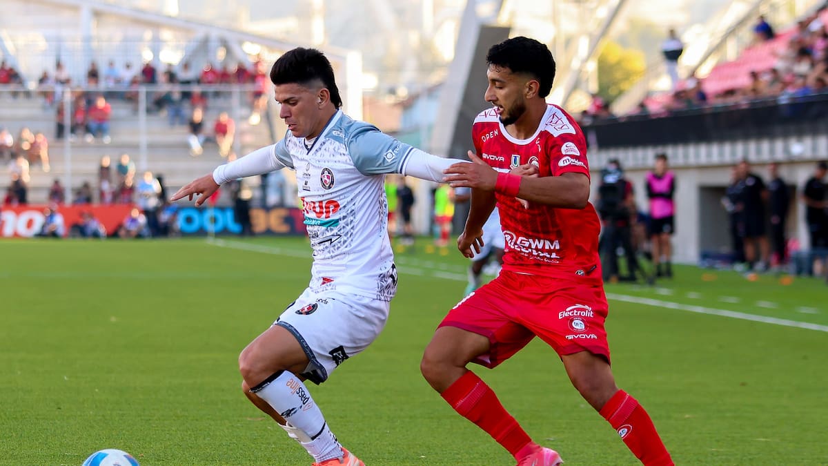Unión La Calera y Deportes Limache cierran parcialmente la fecha 23 de la Liga de Primera