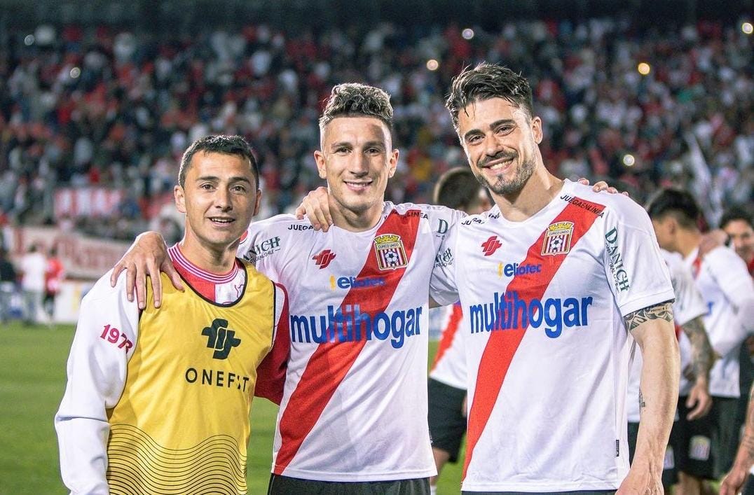 Franco Bechtholdt y la ilusión de Curicó por jugar Libertadores: "Si llegamos a ir, ojalá nos toque con River, Boca, Flamengo o Sao Paulo"