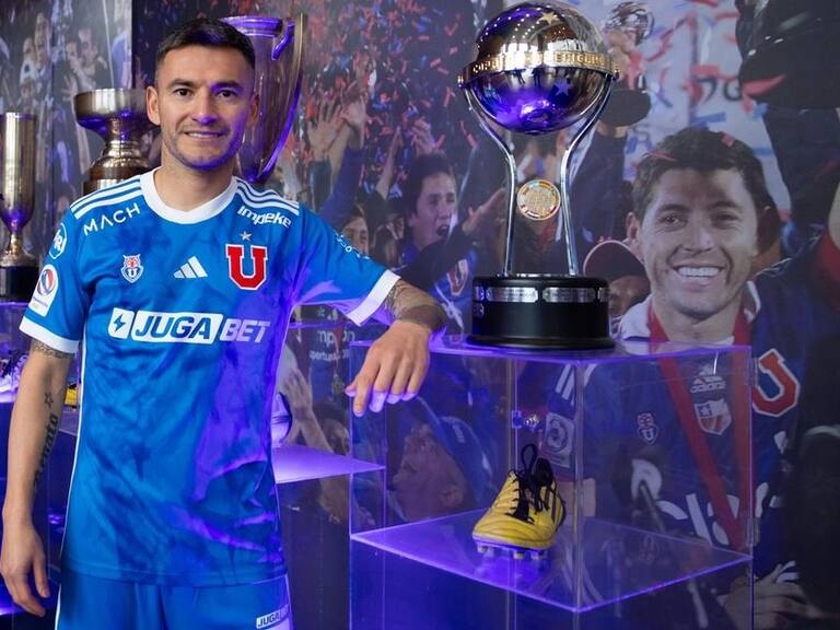 Charles Aránguiz responde al cariño del pueblo de la U: “Estoy feliz de volver” | Universidad de Chile