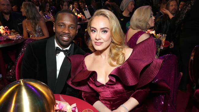 Adele se compromete con su novio