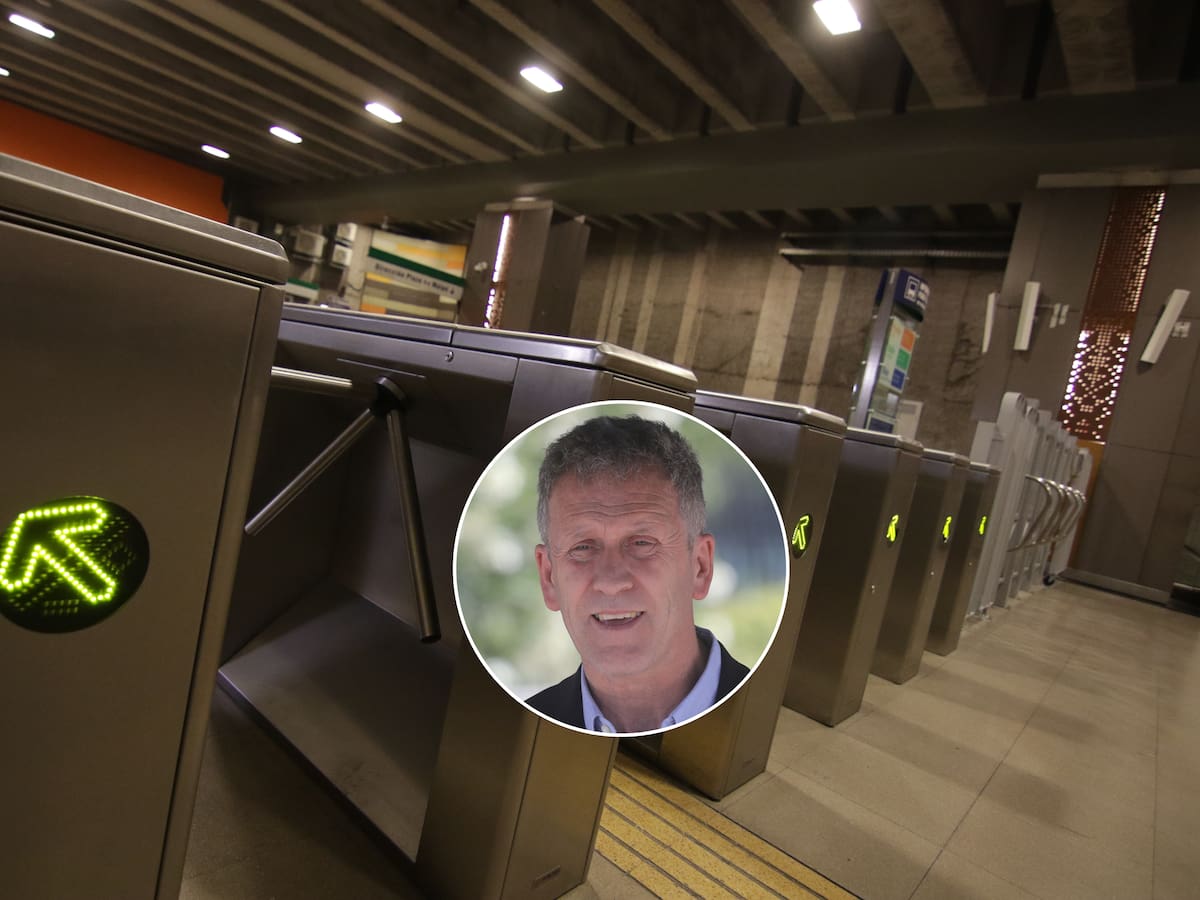 Ministro de Transportes explica alcance de nuevo método de pago en Metro: “Esperamos a fin de año tenerlo habilitado para buses”
